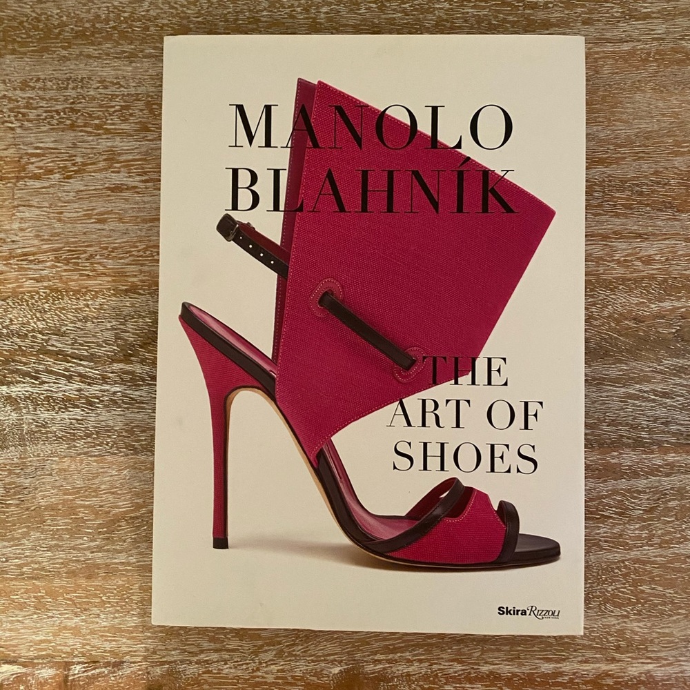 Manolo Blahnik: The Art of Shoes (DO NOT BUNDLE)